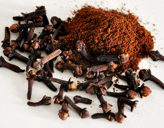 cloves whole and ground